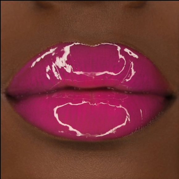 LIME CRIME Wet Cherry Ultra Shiny Lip Gloss SOUR CHERRY *RETIRED* - Picture 7 of 15